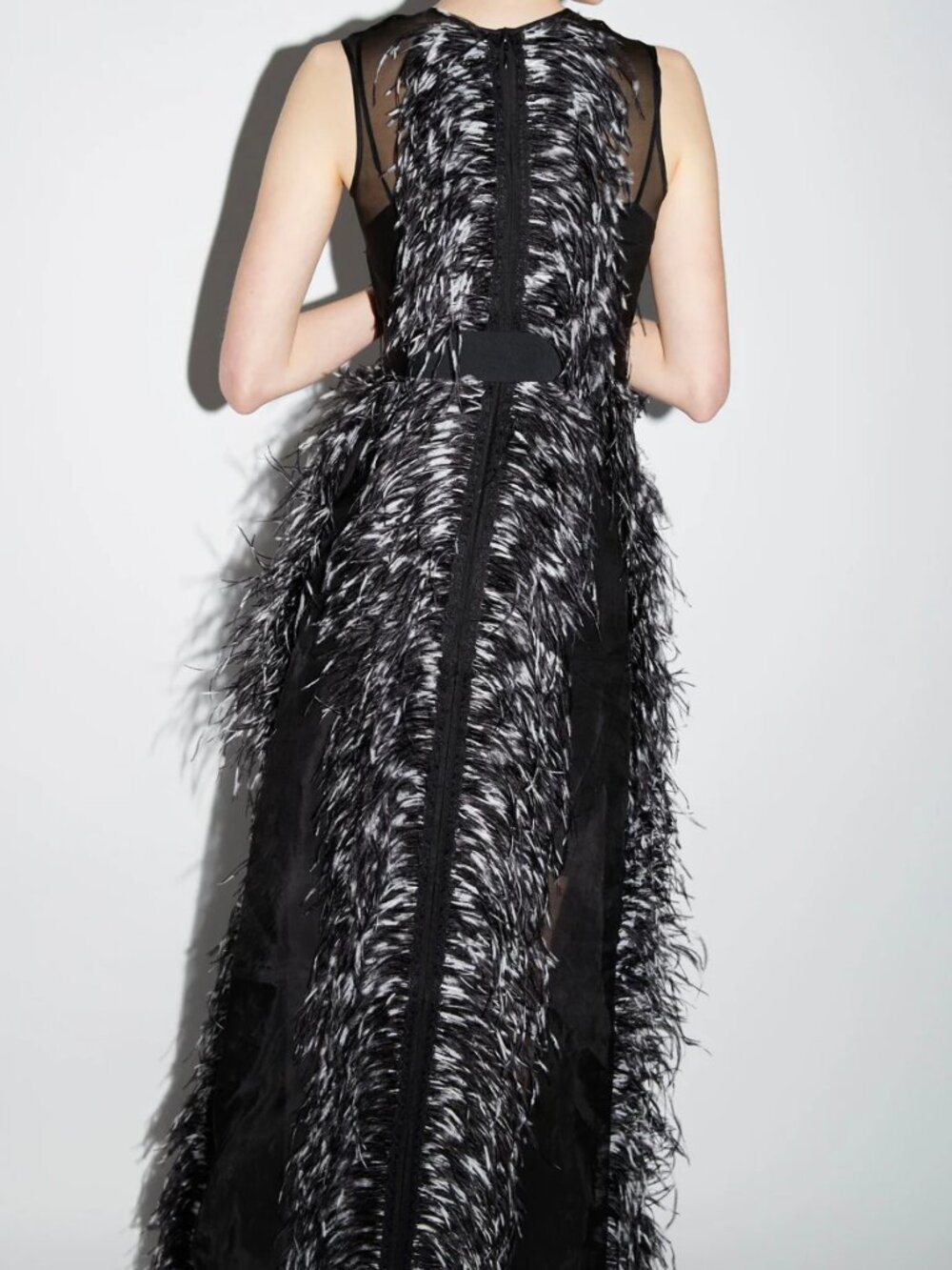 New Huishan Zhang Beau Handmade Ostrich Feather Silk Organza Gown Size 12 US - Picture 6 of 11